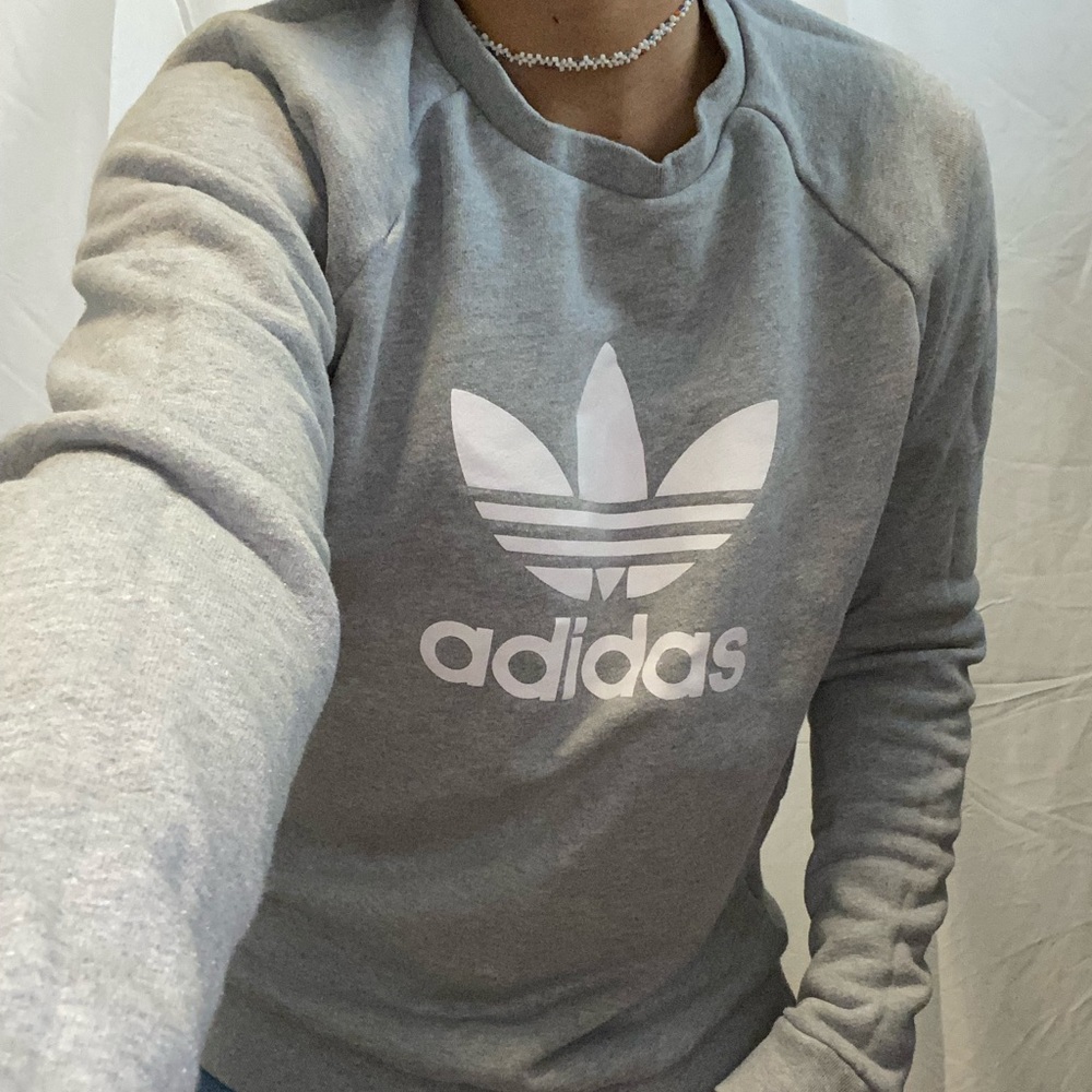 Adidas crewneck